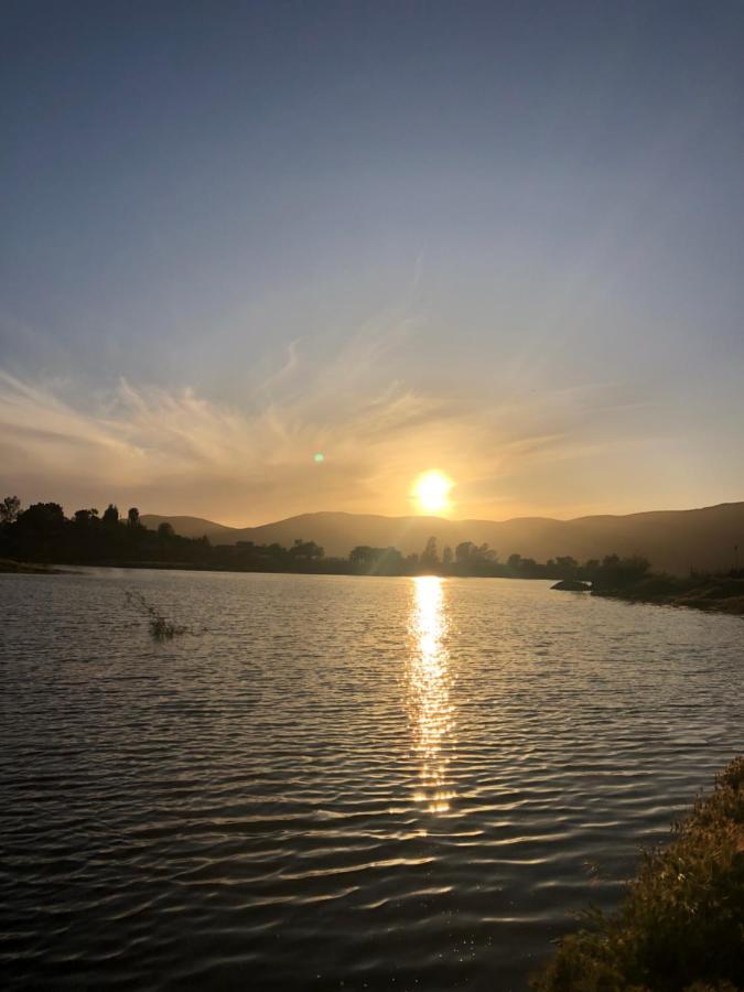 Lago Valle Wine Glamping Guadalupe Eksteriør billede